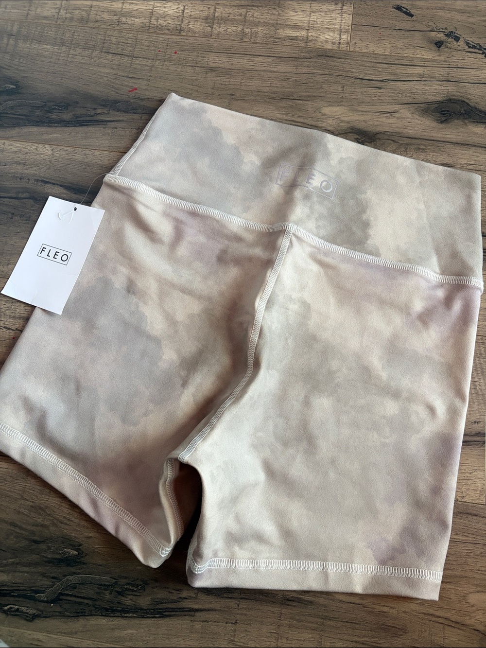 FLEO workout shorts